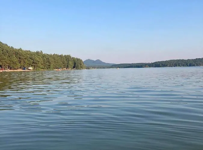Maya Machovo Jezero Doksy (Liberec)